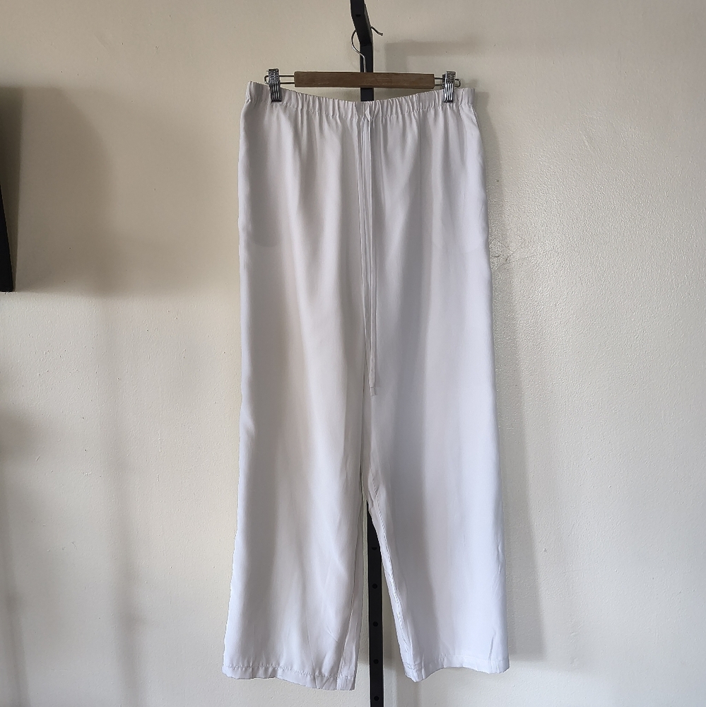 Neiman Marcus Exclusive 100% Silk Pull-on White /Off White  Dress Pants  Size XL